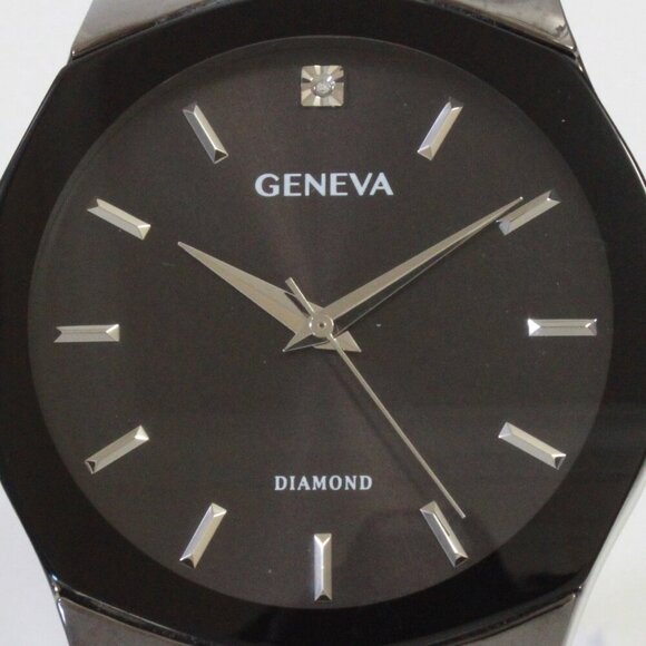 Geneva Men's Casual Watch Diamond At 12 Integrated Bracelet 42mm - Picture 13 of 13